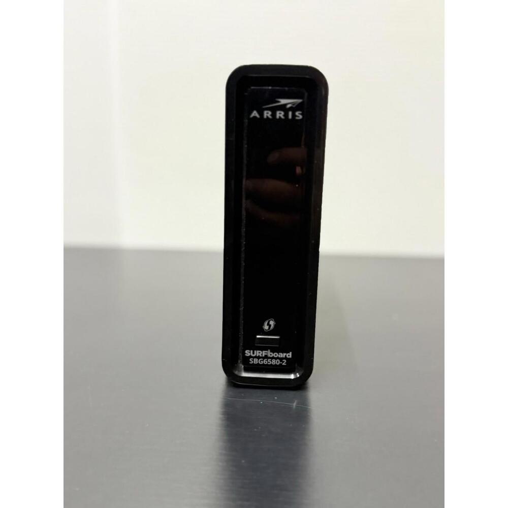 ARRIS SURFboard SBG6580-2 DOCSIS 3.0 Cable Modem and Wi-Fi Router